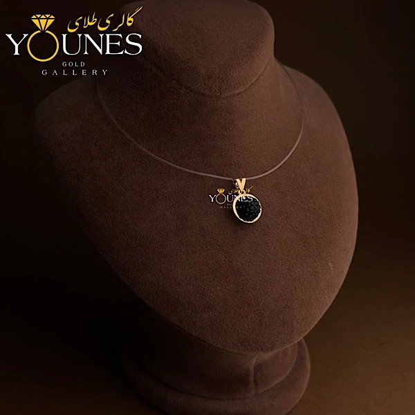 آویز سواروسکی گوی مشکی طلا